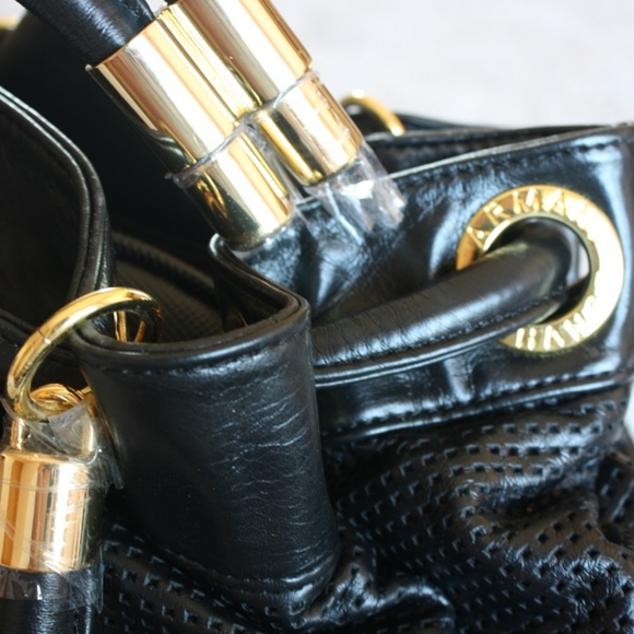 BNWT - A/X Armani Exchange Bucket bag - Picture 3 of 8